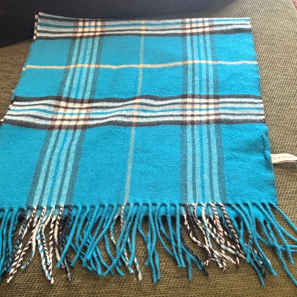 Lord & Taylor Teal Scarf with Fringe